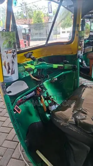 Bajaj RE 2 Stroke 2006