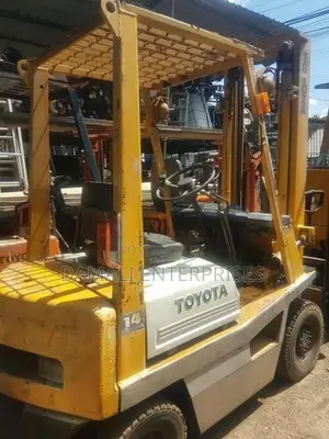 Toyota FG 14 Forklift