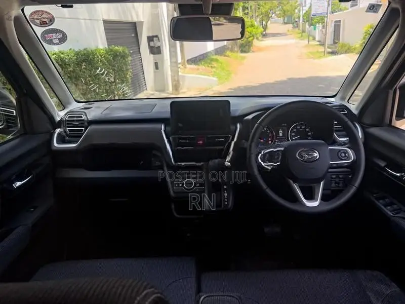 Daihatsu Move RS 2025