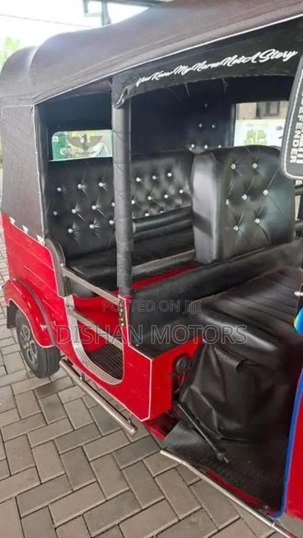 Bajaj RE 4 Stroke 2015
