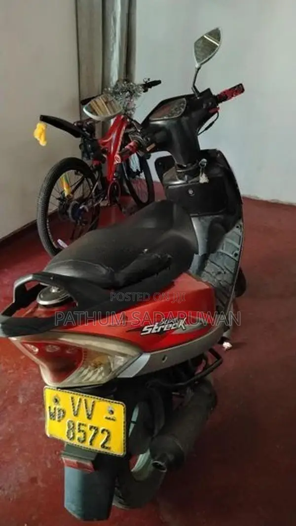 TVS Streak 2010