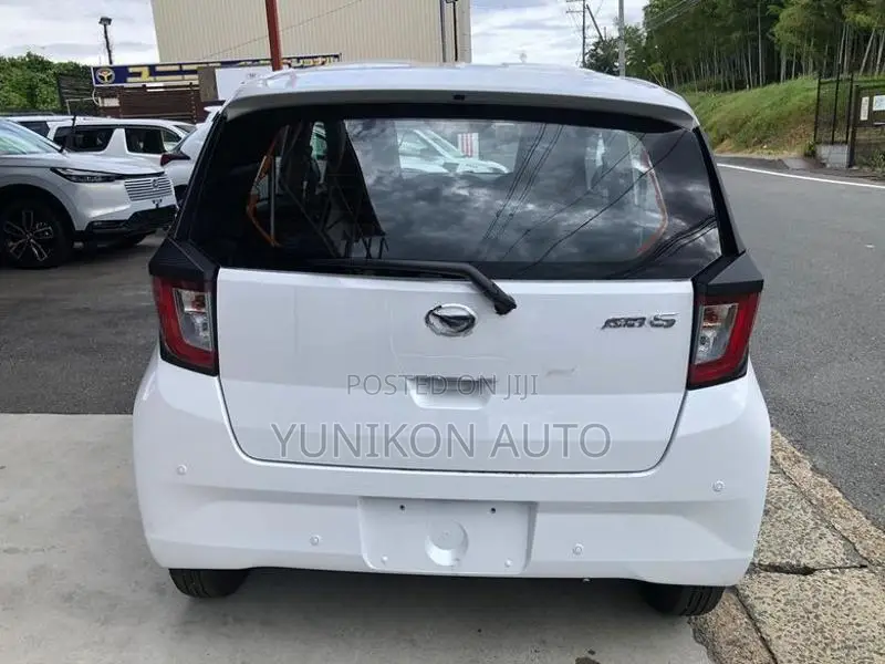 Daihatsu Mira E:S L SA3 2026
