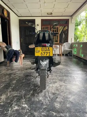 Bajaj Pulsar 150 2015