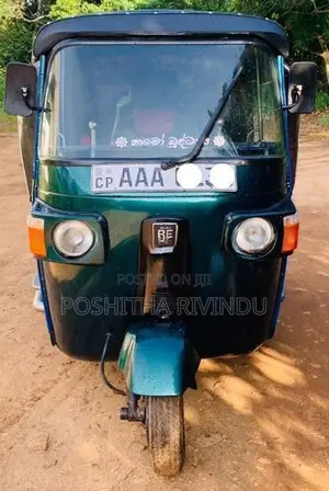 Bajaj RE 2012