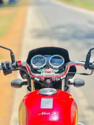 Hero HF Deluxe 2014