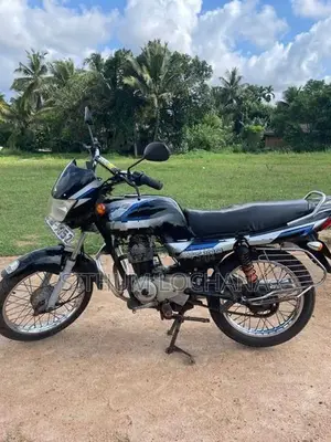 Bajaj CT100 2011