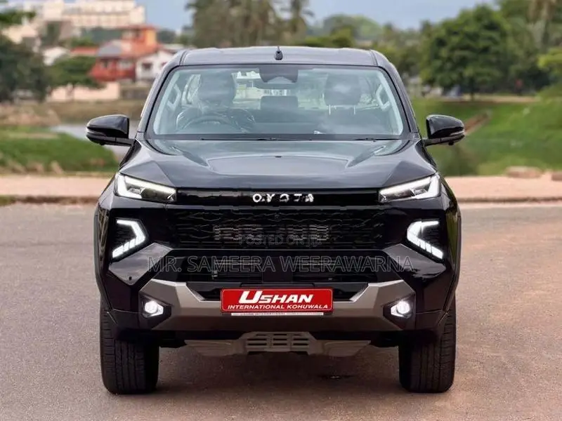 Toyota Hilux Travo Overland Plus 2026