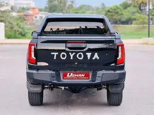 Toyota Hilux Travo Overland Plus 2026