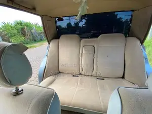 Mazda Familia 323BF 1987