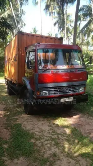 Tata 1613 2007