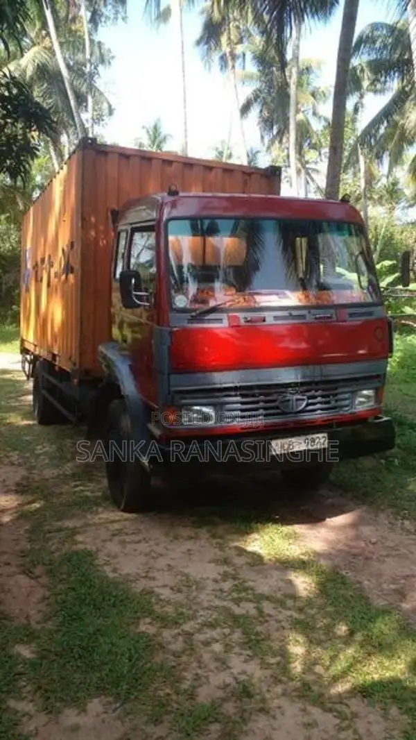 Tata 1613 2007