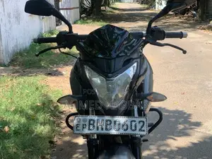 Bajaj Pulsar NS200 2018