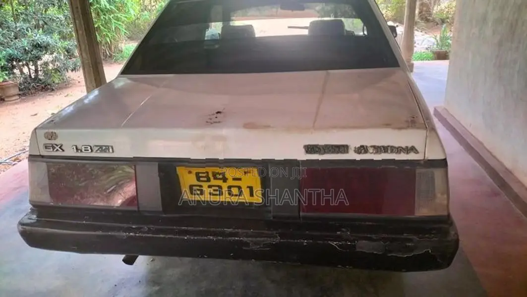 Toyota Corona 1982