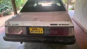 Toyota Corona 1982