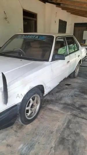 Toyota Corona 1982