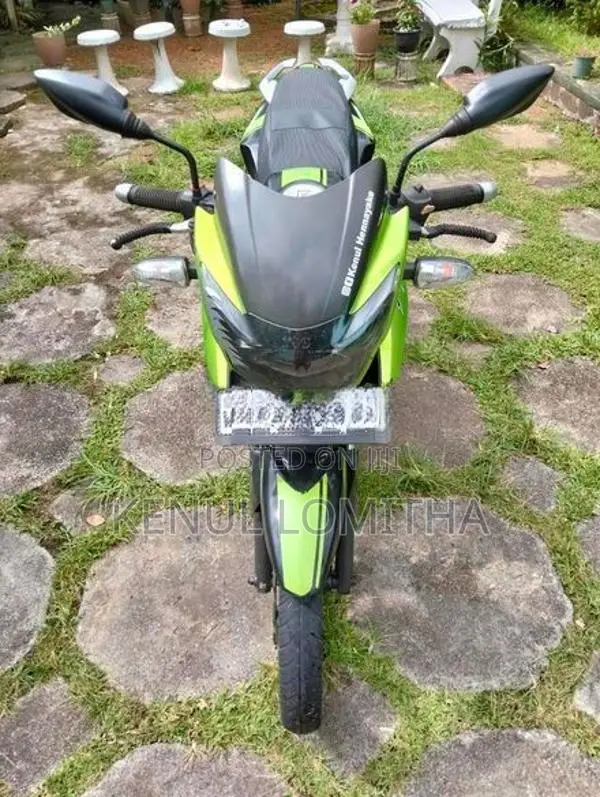 TVS Apache 2016