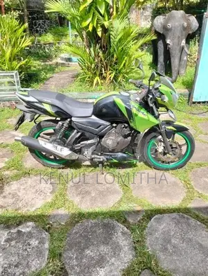 TVS Apache 2016