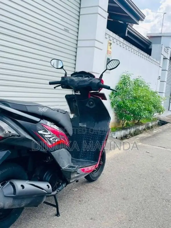 Honda Dio 2018