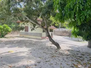 Land for Sale in Mahiloor Kaluwanchikudy