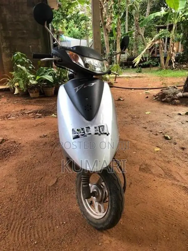 Honda Dio 1988