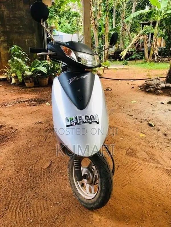 Honda Dio 1988