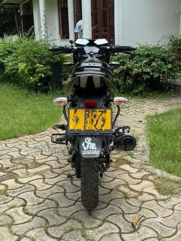 Bajaj Pulsar 150 2018