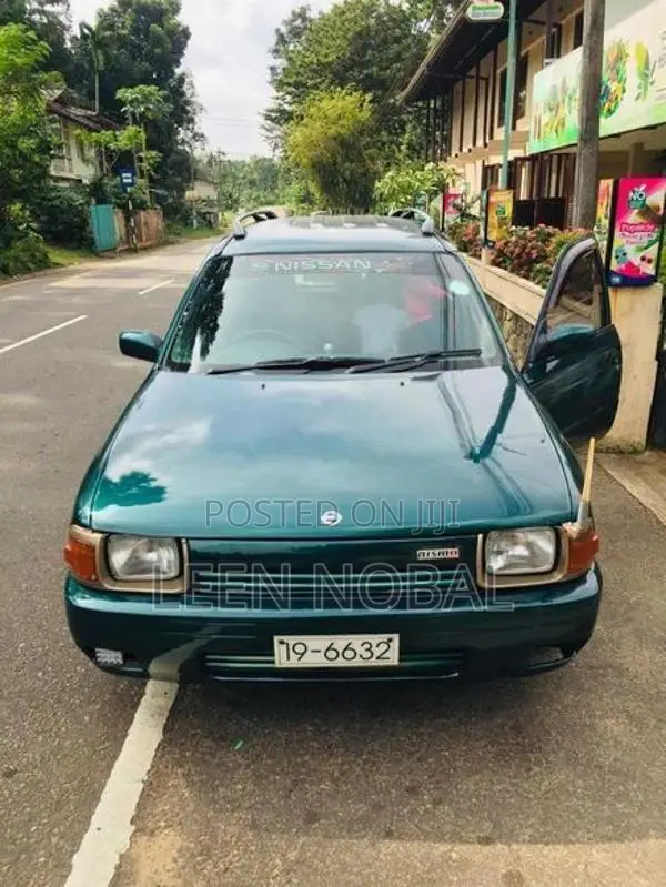 Nissan AD Wagon 1995
