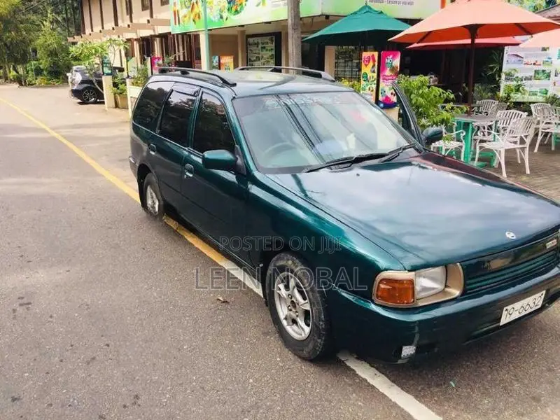 Nissan AD Wagon 1995