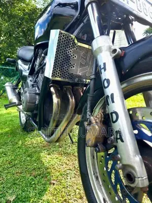 Honda Jade 2009