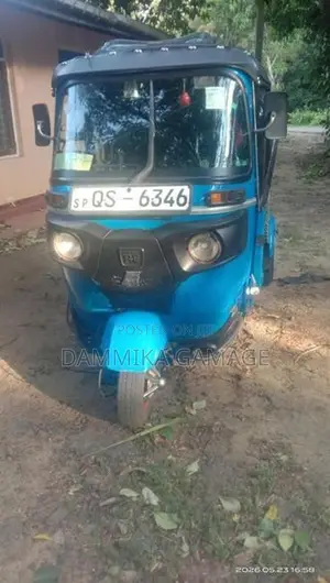 Bajaj RE Three Wheeler 2009