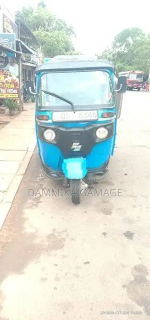 Bajaj RE Three Wheeler 2009