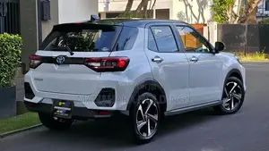 Toyota Raize Hybrid 360° Camera 2026