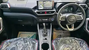 Toyota Raize Hybrid 360° Camera 2026