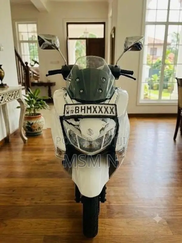 Suzuki Burgman 125 2019