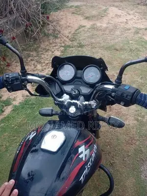 Bajaj Discover 125 2015
