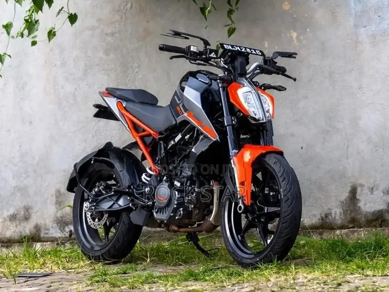 KTM Duke 160 2026