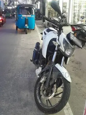 TVS Apache RTR 200 2017