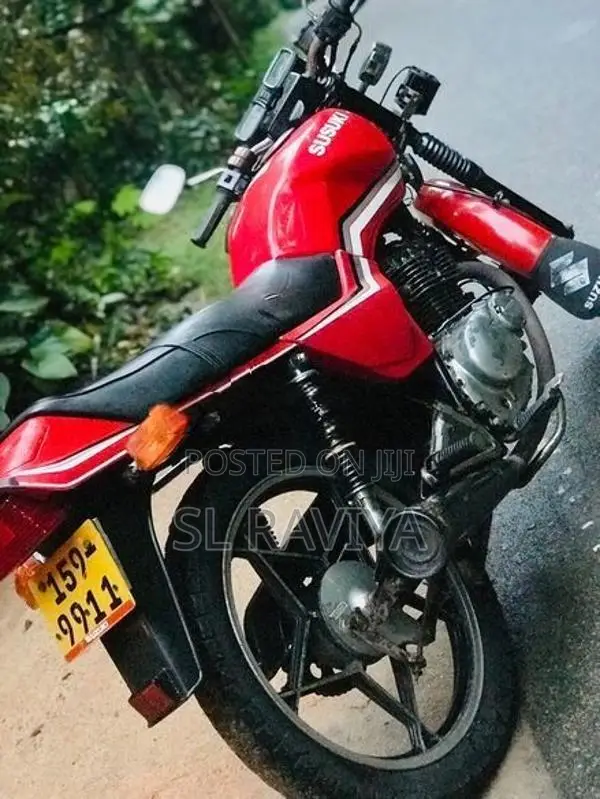 Suzuki GS 125 1996