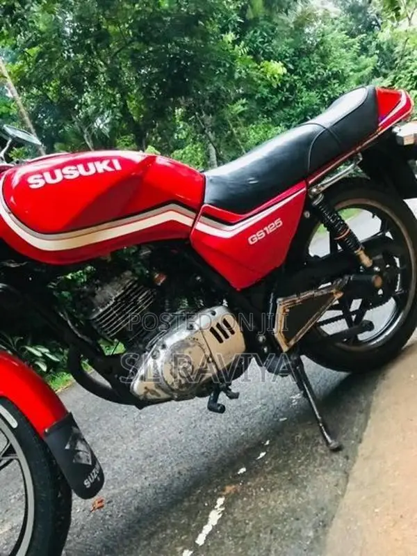 Suzuki GS 125 1996