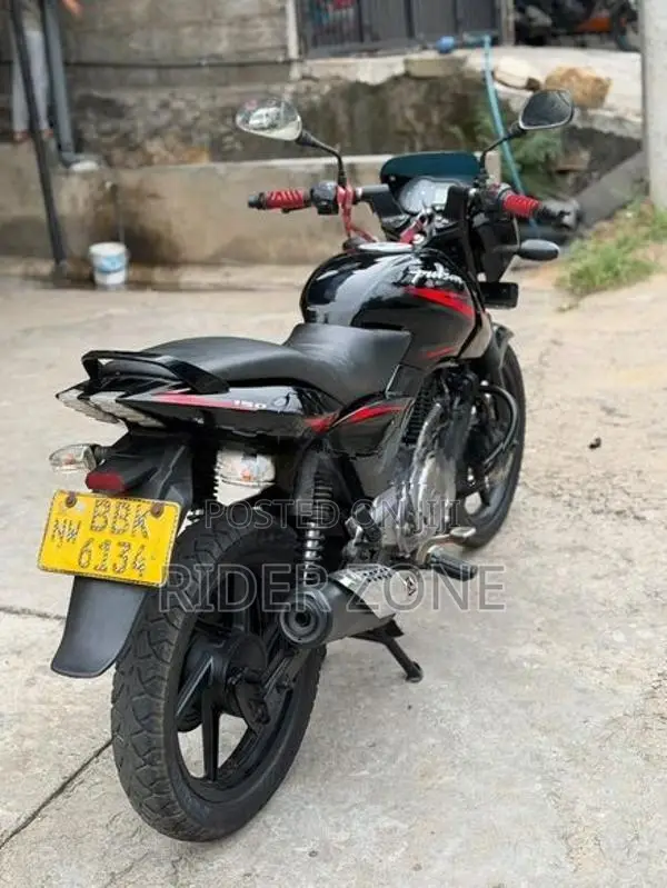 Bajaj Pulsar 150 2014