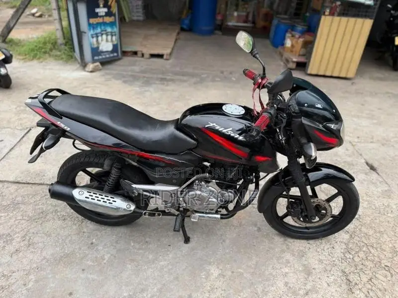 Bajaj Pulsar 150 2014