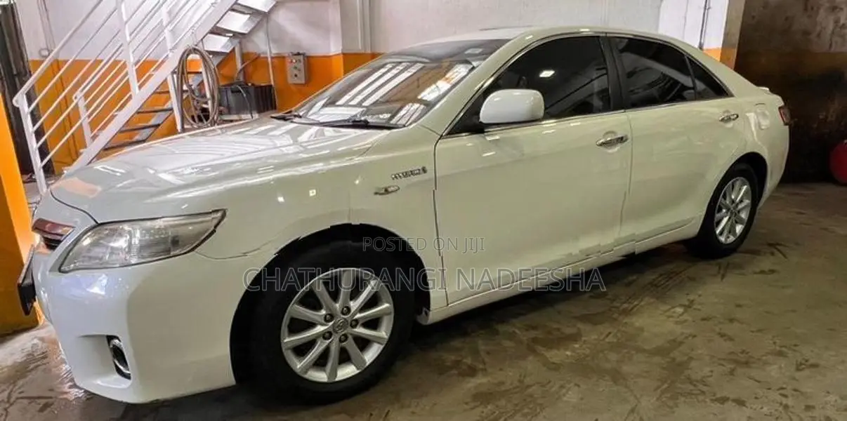Toyota Camry 2011