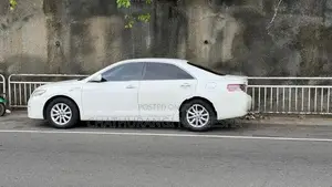 Toyota Camry 2011