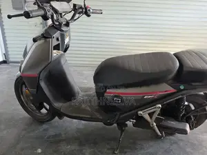 Super Soco CPX 2023