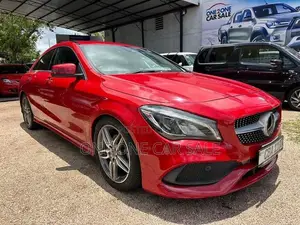Mercedes Benz CLA 180 CBA No AMG 2017