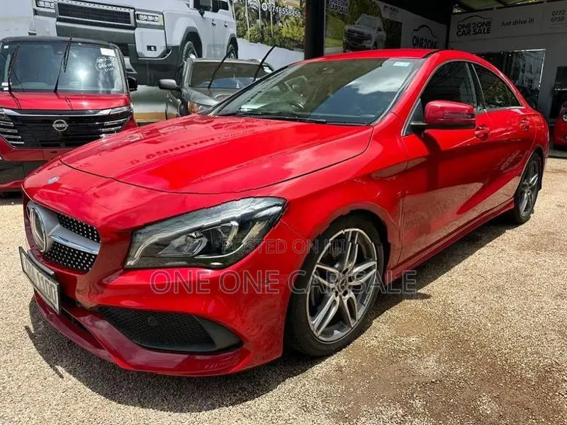 Mercedes Benz CLA 180 CBA No AMG 2017