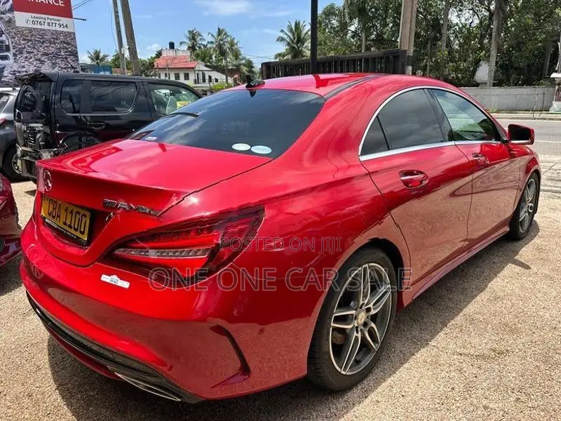 Mercedes Benz CLA 180 CBA No AMG 2017