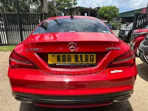Mercedes Benz CLA 180 CBA No AMG 2017