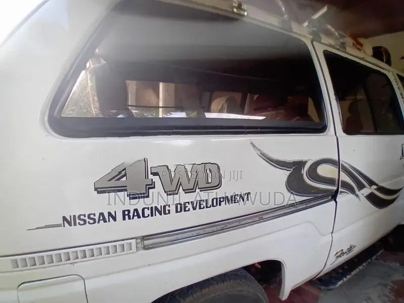 Nissan Vanette 1996