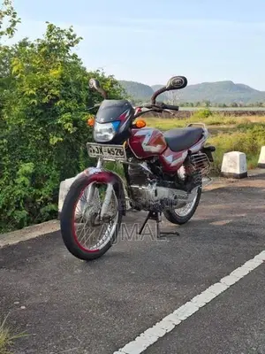 Bajaj CT100 2004